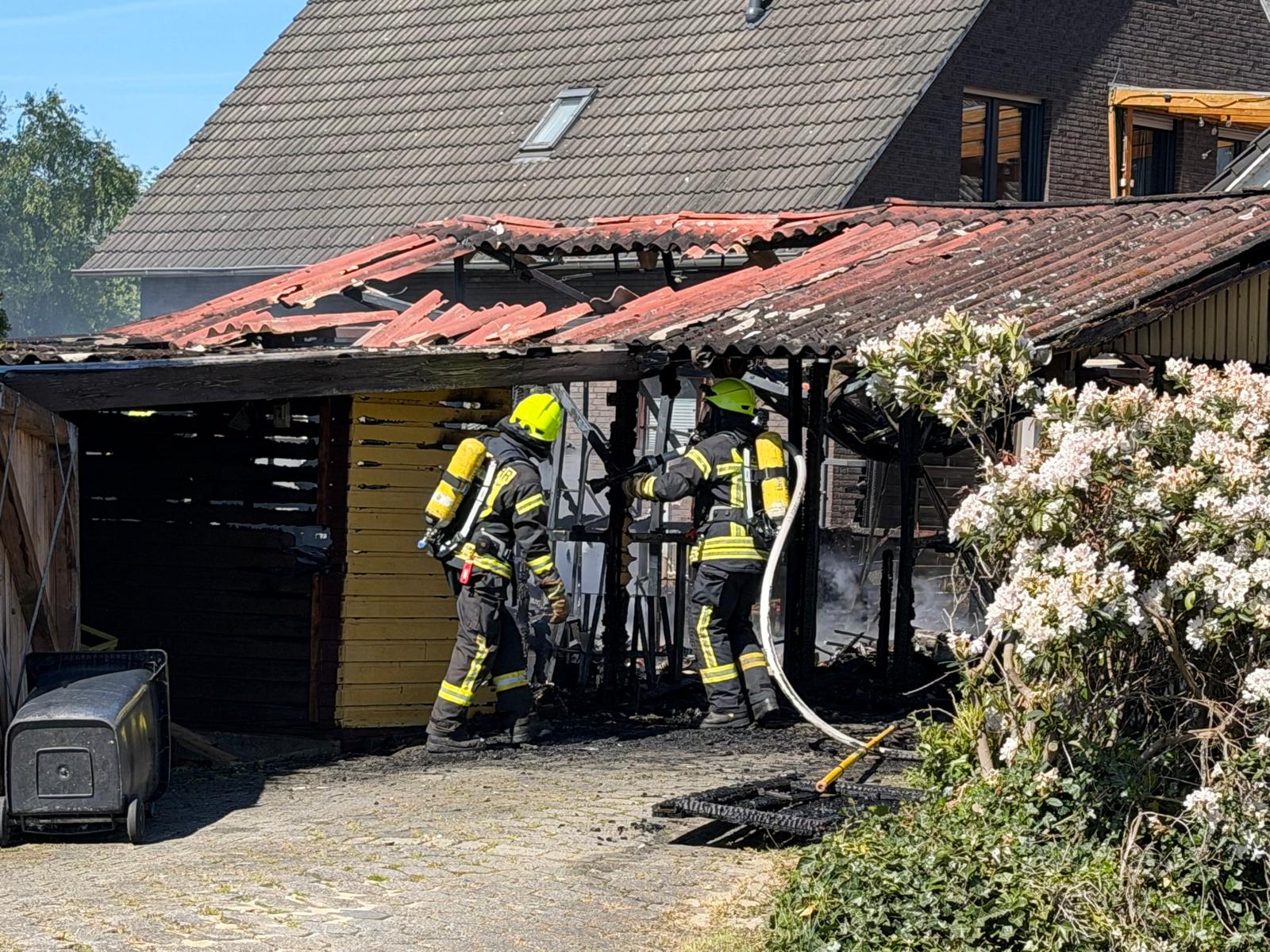 Brand eines Holzschuppen in Twist ohne Personenschaden
